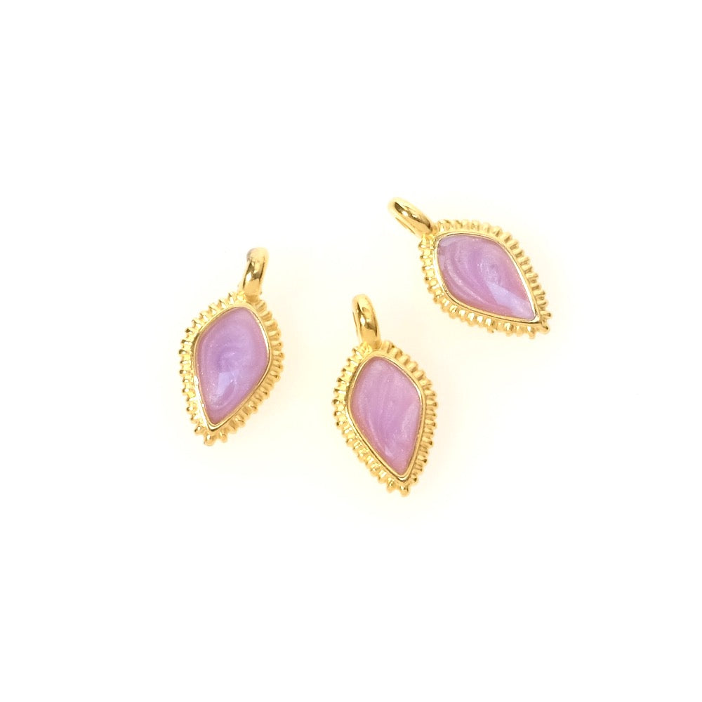 2 Pendentifs gouttes ethniques émaillé violet nacré en Zamak doré 24K