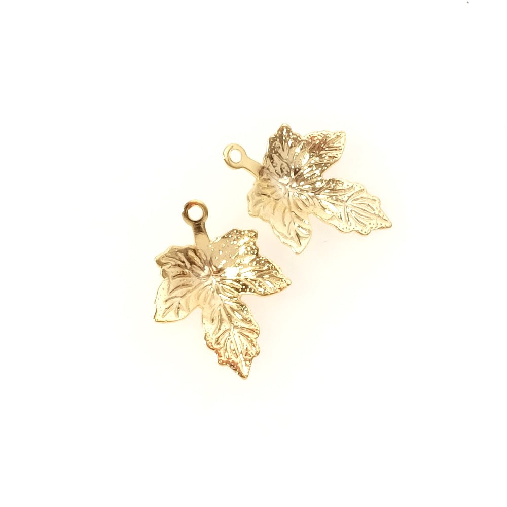 4 Pendentifs feuilles d&#39;érables en acier inoxydable 304 Doré 18K