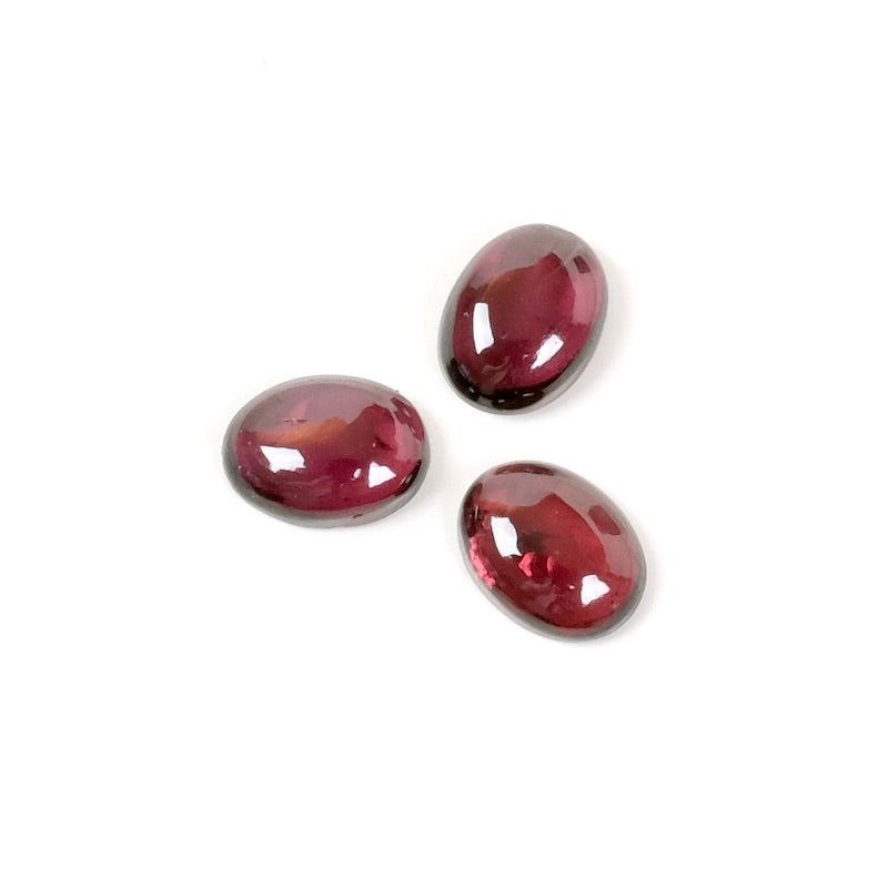 Cabochon pierre naturelle Ovale 6 x 8mm Grenat