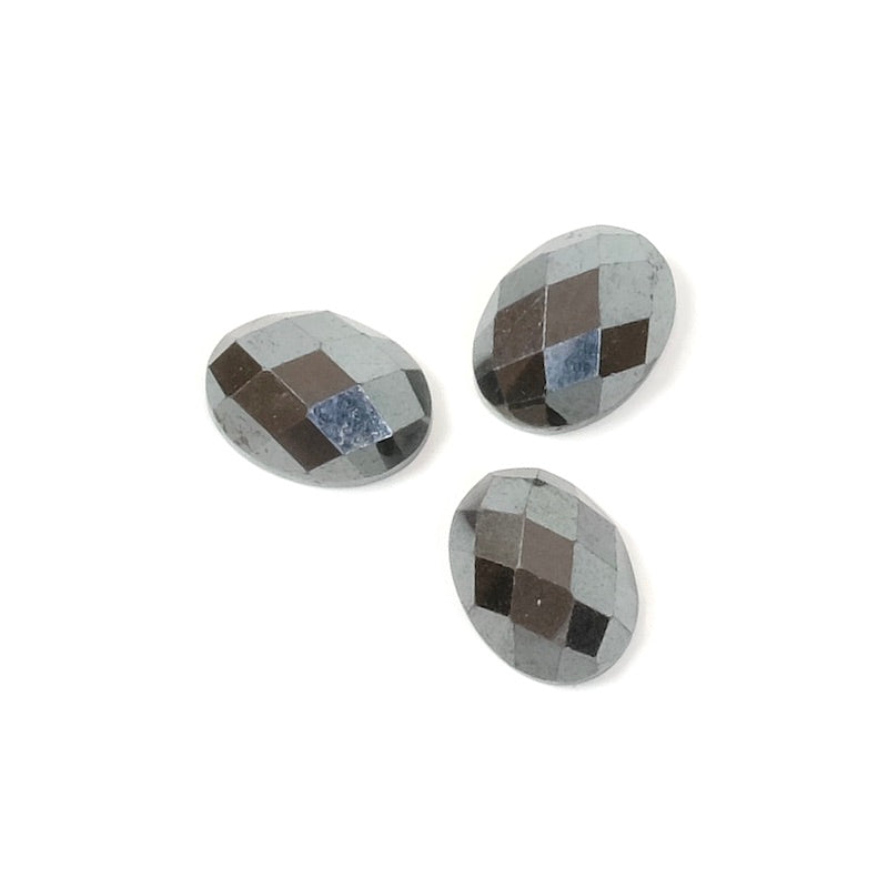 Cabochon pierre naturelle Ovale facetté 6 x 8mm Hématite