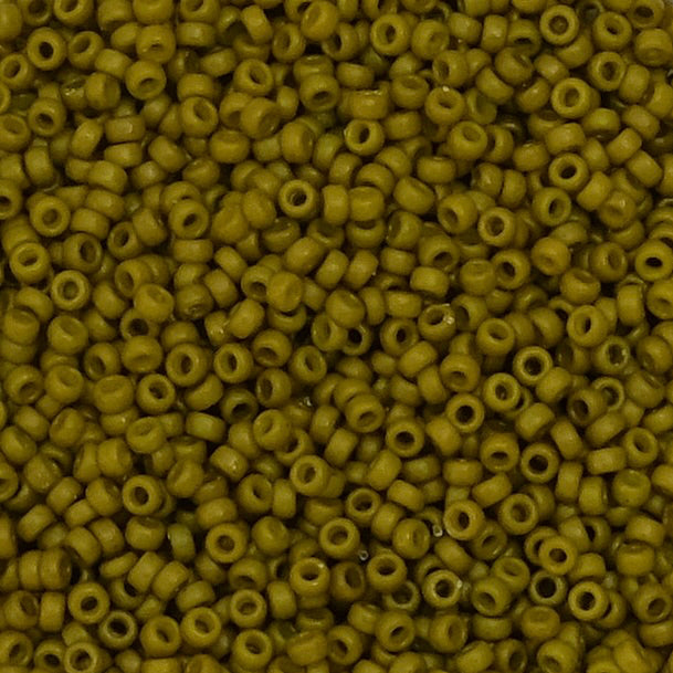 8 grammes de perles Miyuki Rocailles 15/0 Duracoat Opq Spanish Olive N°4491